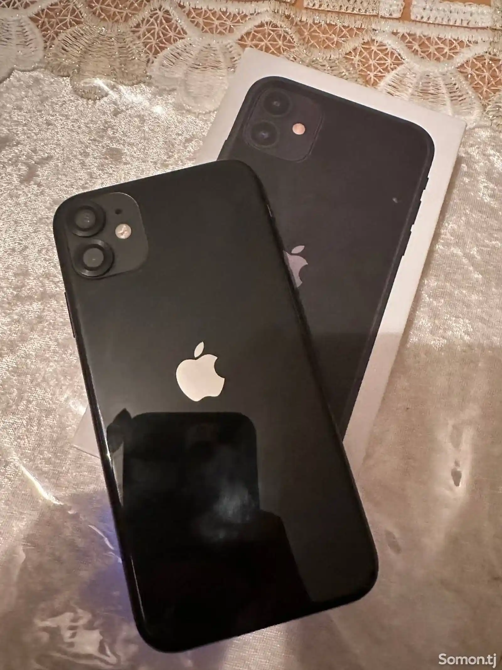 Apple iPhone 11, 64 gb, Black-2