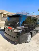 Toyota Vellfire, 2010-6