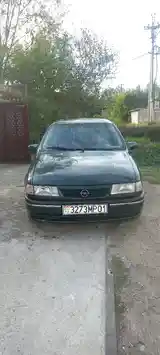 Opel Vectra A, 1995-6