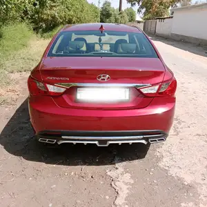 Hyundai Sonata, 2013