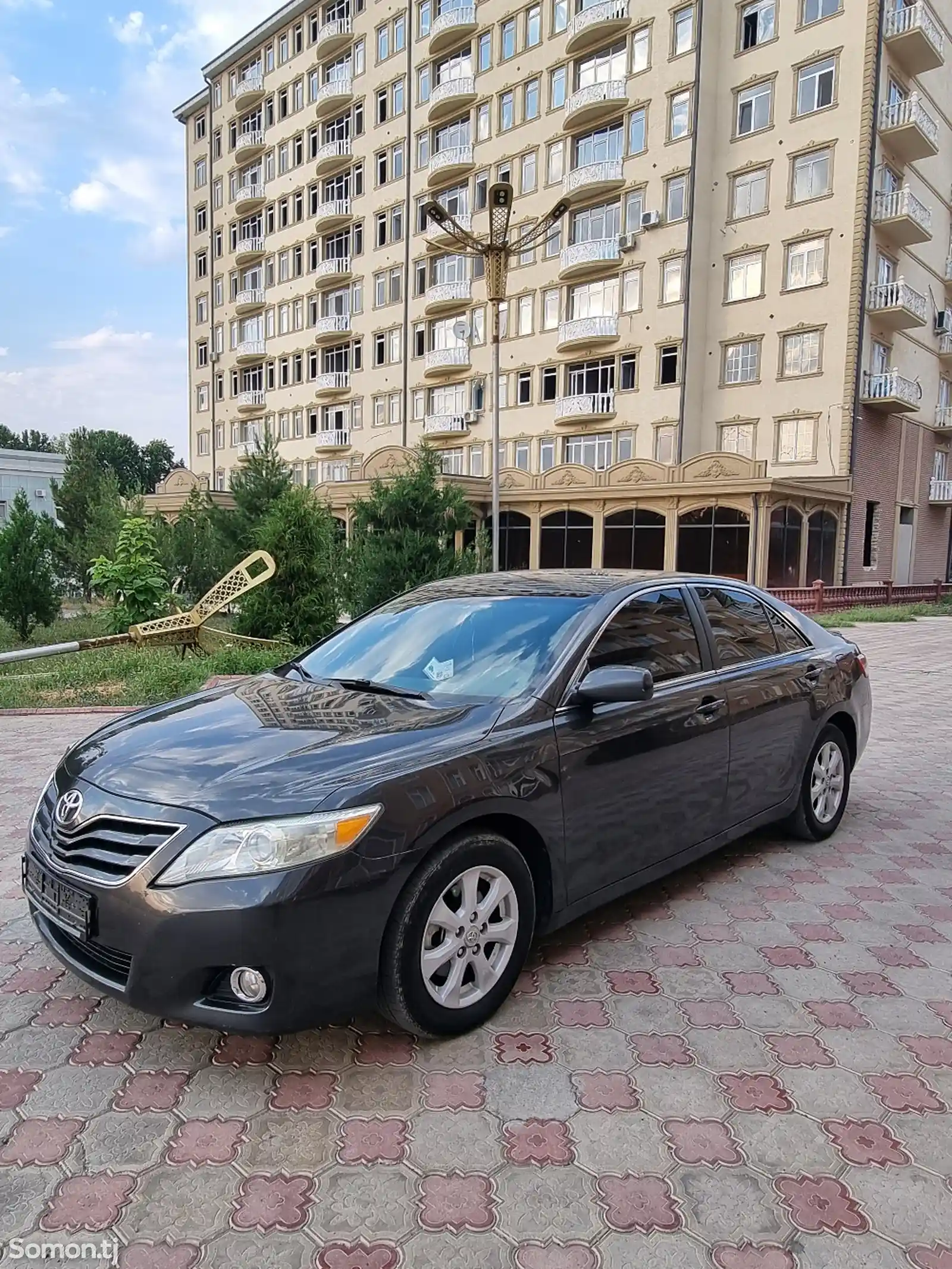 Toyota Camry, 2010-1