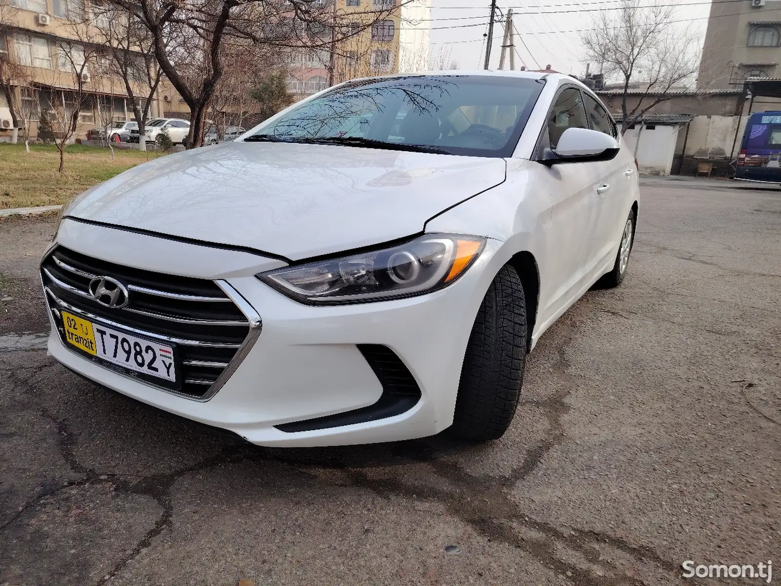 Hyundai Elantra, 2017-1