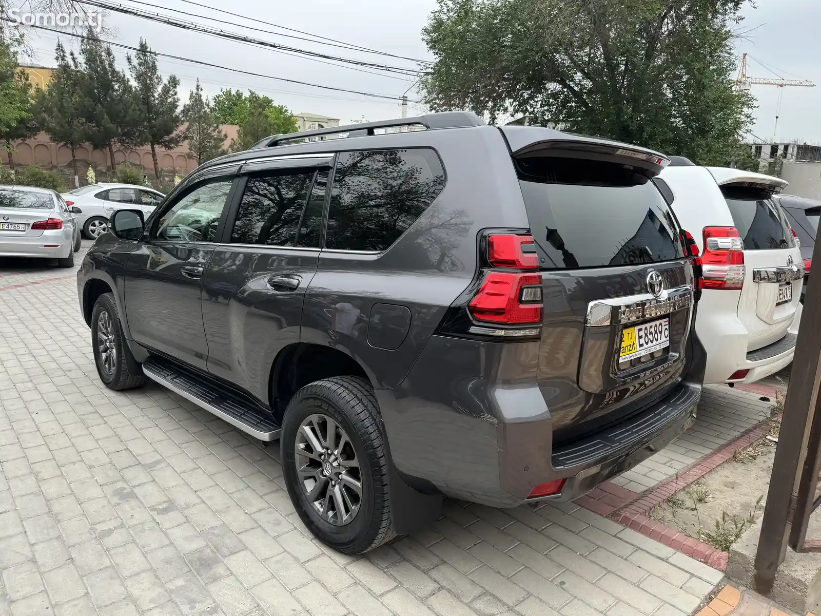 Toyota Land Cruiser Prado, 2019-4