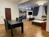 2-комн. квартира, 6 этаж, 88м², дар Пединиститут-3