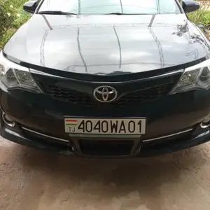 Toyota Camry, 2012