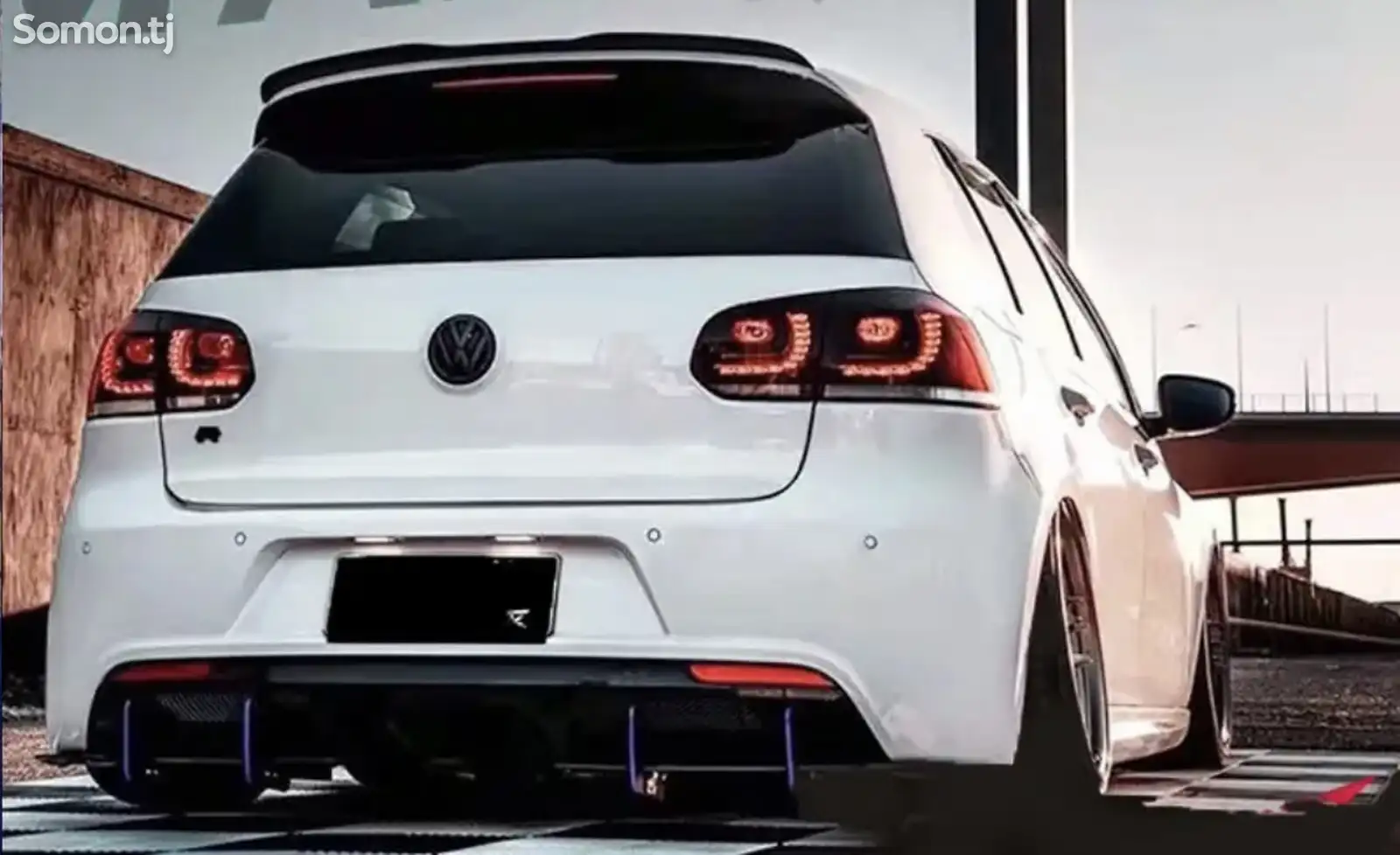 Бампер в сборе от Фольксваген Гольф 6 Golf 6 R line-1