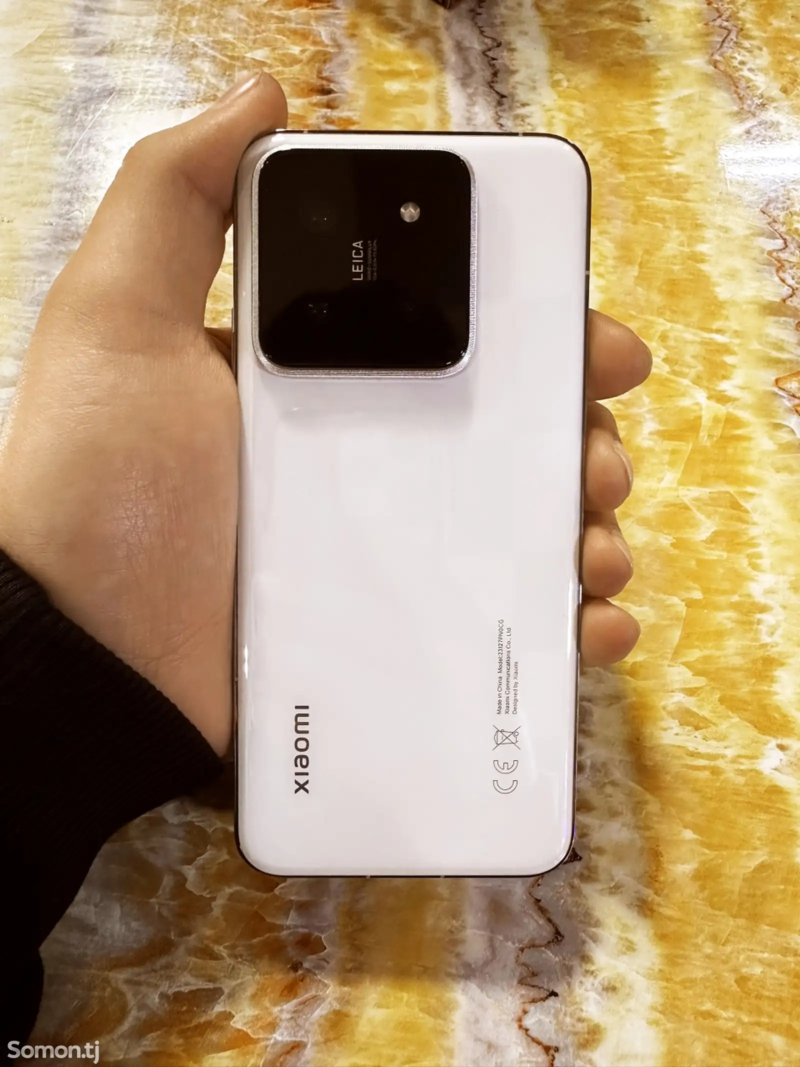 Xiaomi Mi 14-1