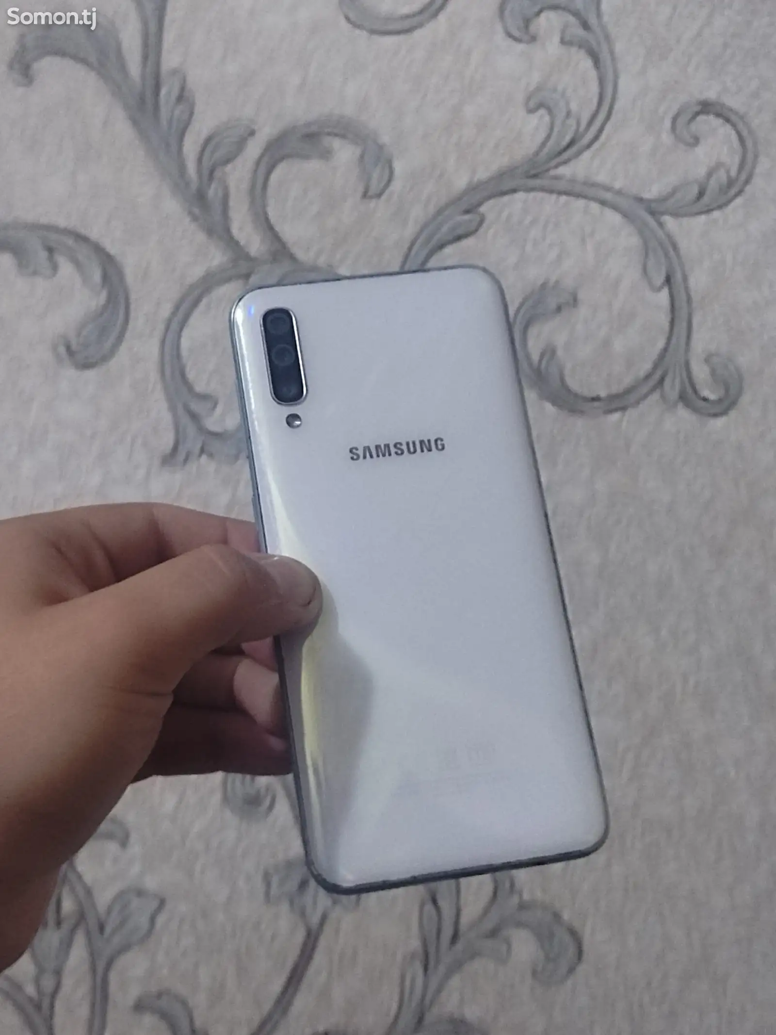 Samsung Galaxy A50 4/64 gb-1