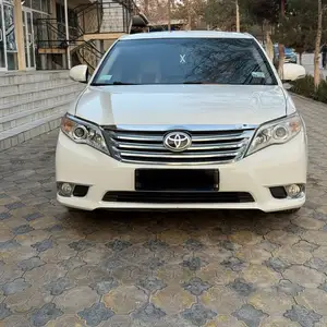 Toyota Avalon, 2011