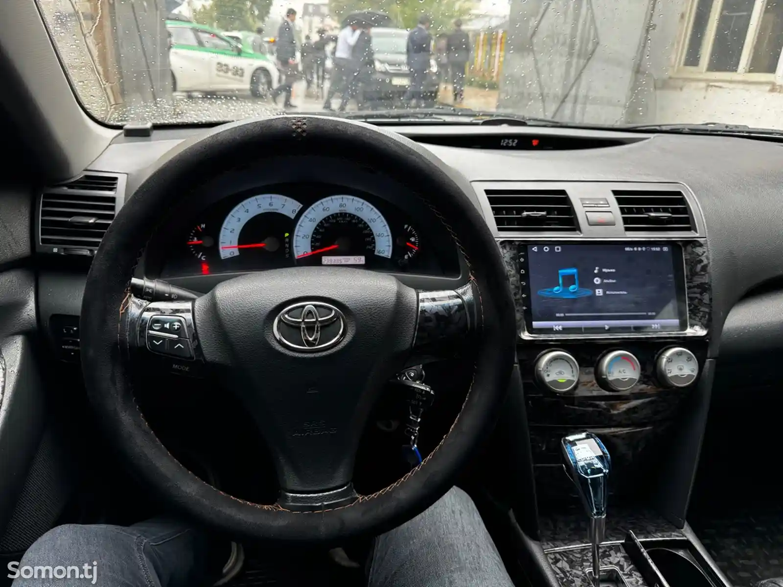 Toyota Camry, 2010-9