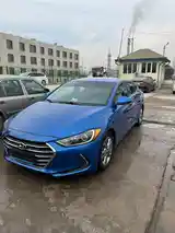 Hyundai Elantra, 2018-3