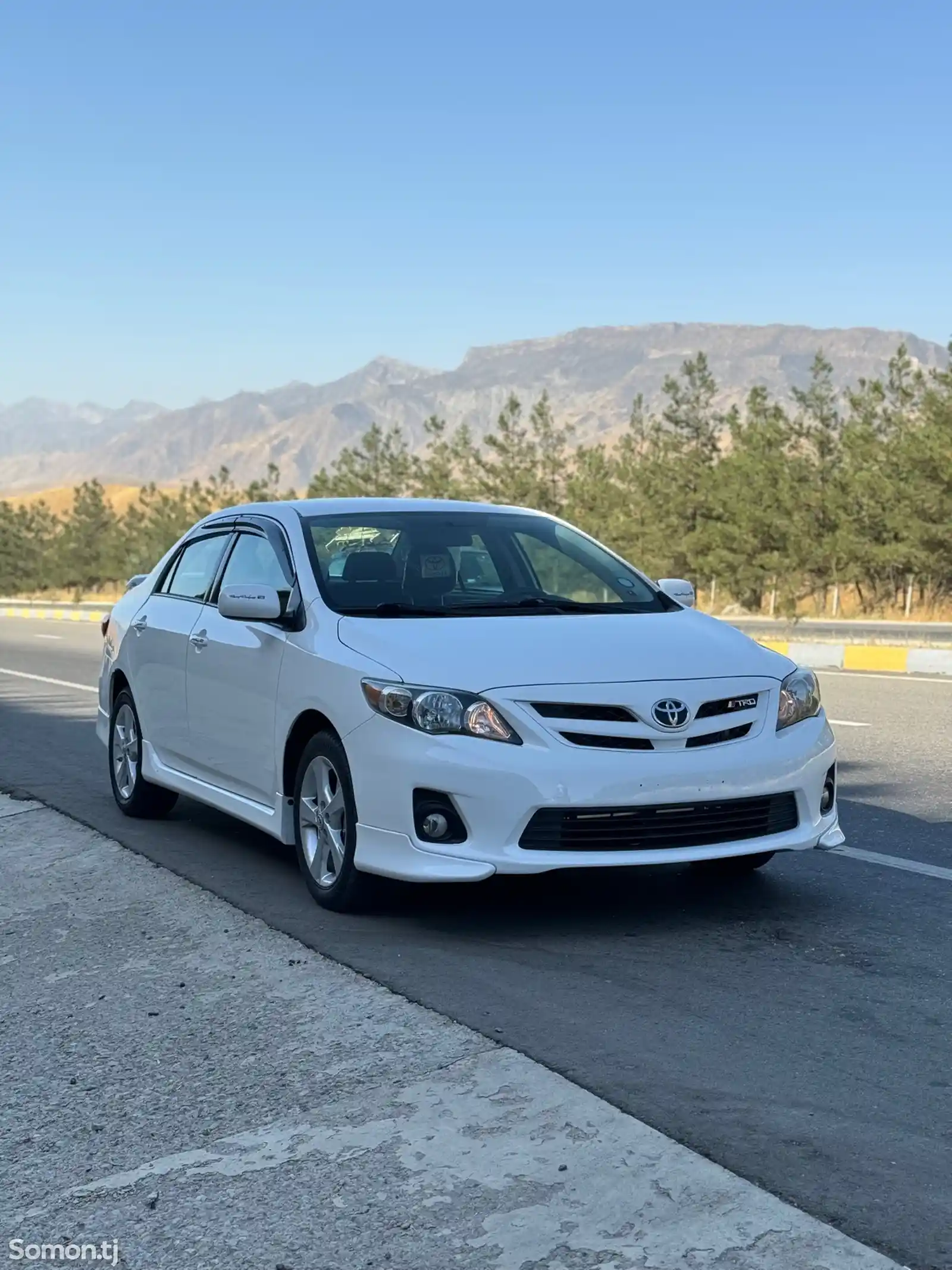 Toyota Corolla, 2013-14