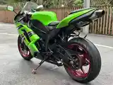 Мотоцикл Kawasaki zx6r-9