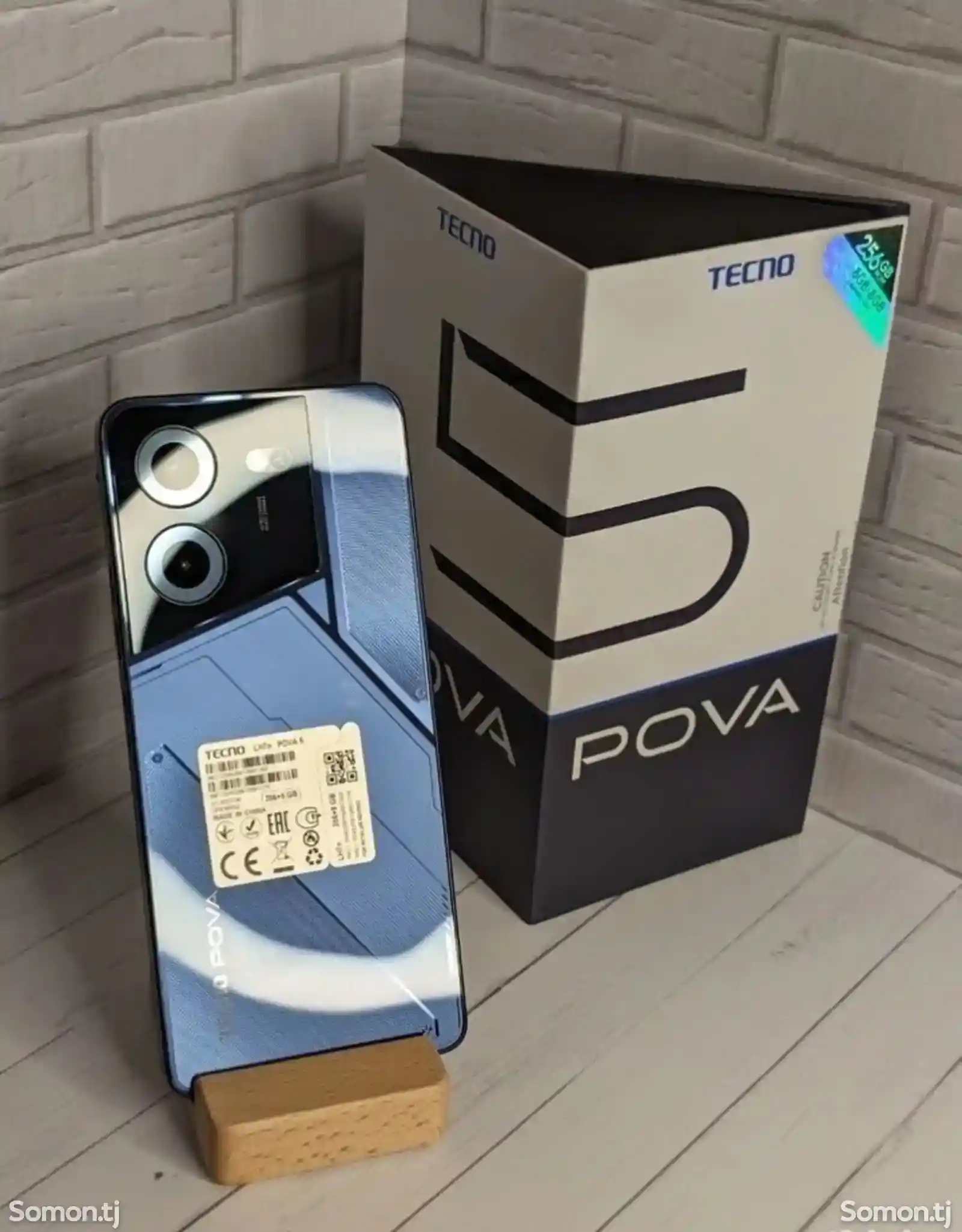 Tecno Pova 5