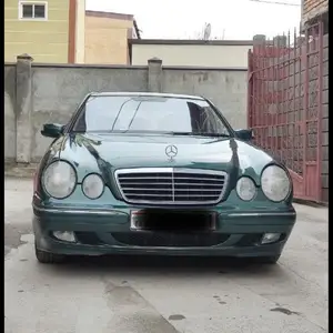 Mercedes-Benz E class, 2000