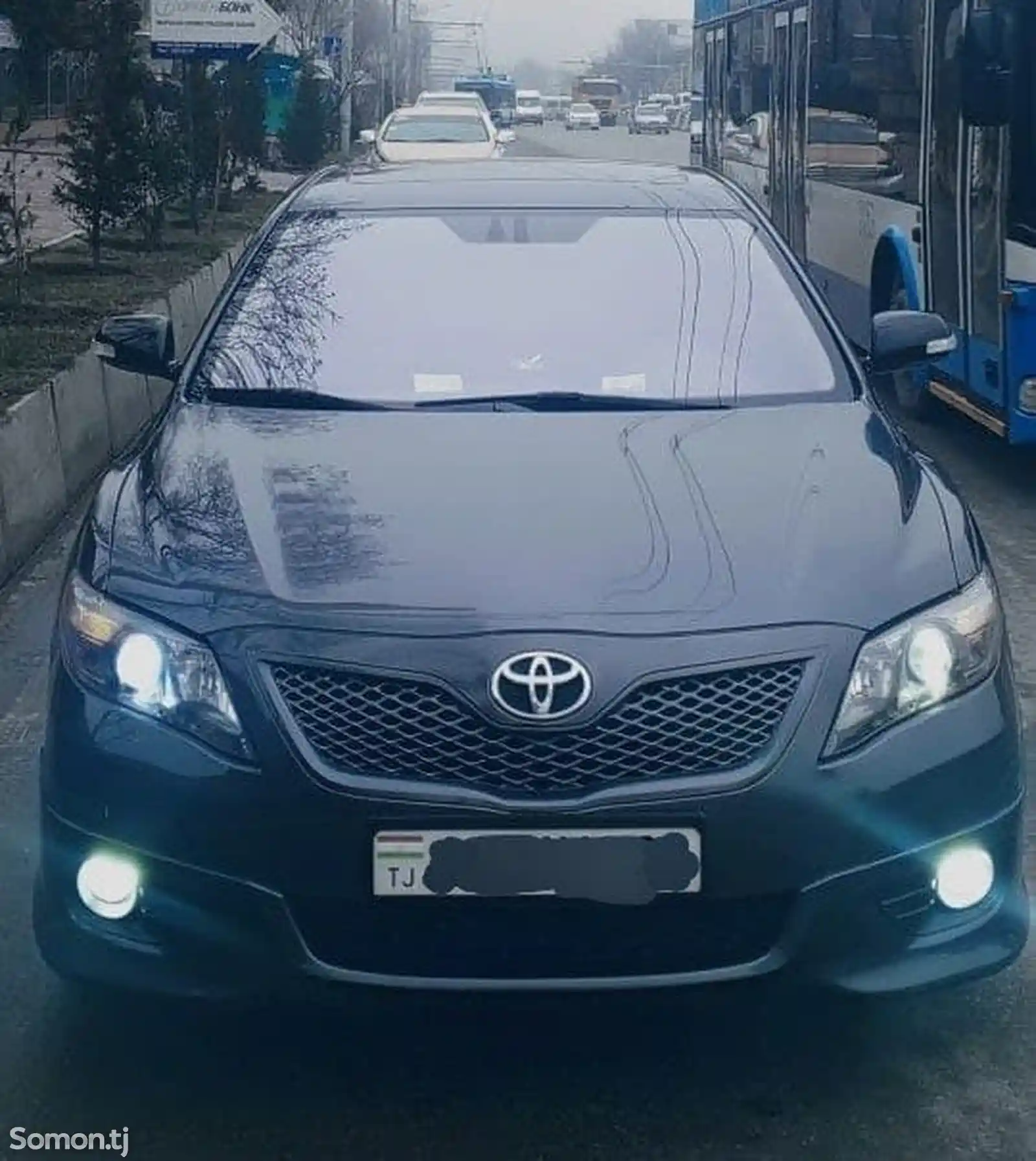 Toyota Camry, 2011-1