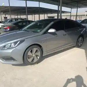 Hyundai Sonata, 2015