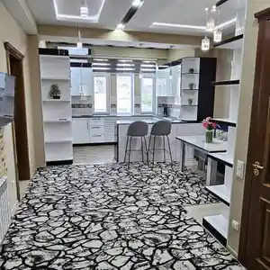 2-комн. квартира, 9 этаж, 74 м², Шохмансур