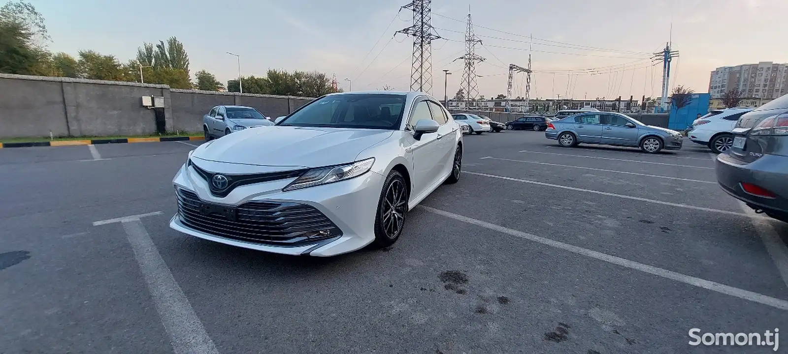 Toyota Camry, 2018-11