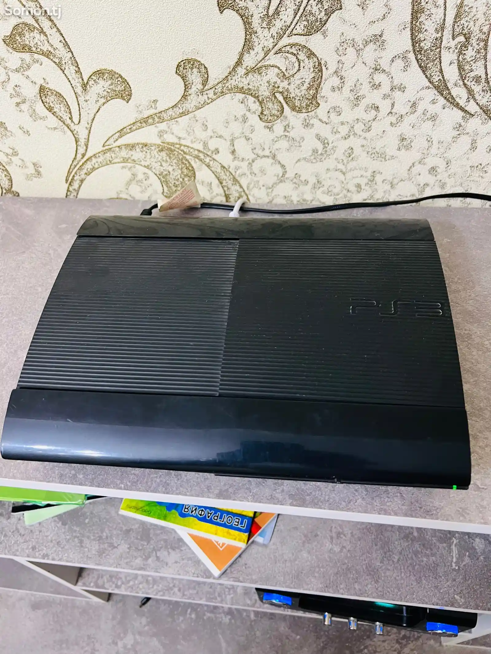 Игровая приставка PlayStation 3 SuperSlim-1