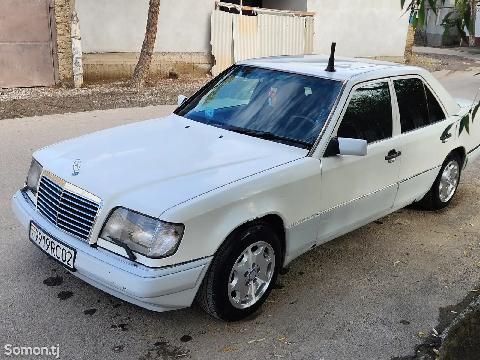 Mercedes-Benz W124, 1994-1