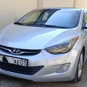 Hyundai Elantra, 2013