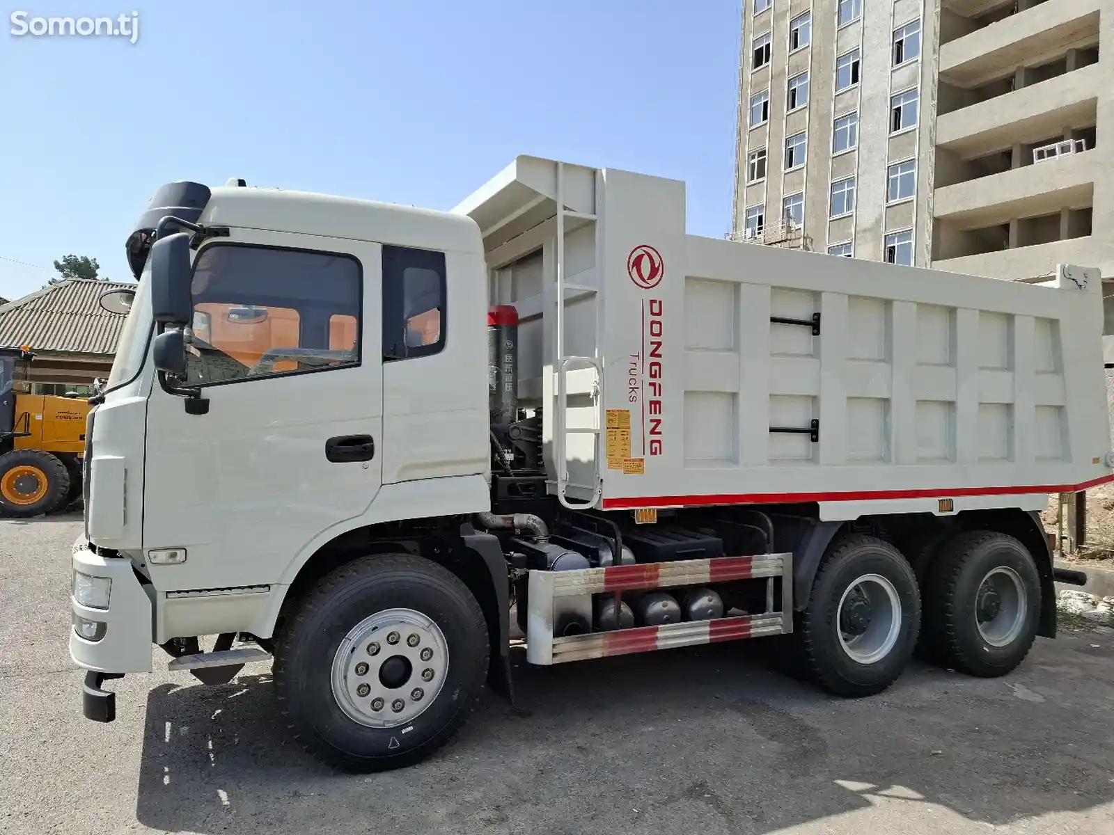 Самосвал Dongfeng, 2024-7