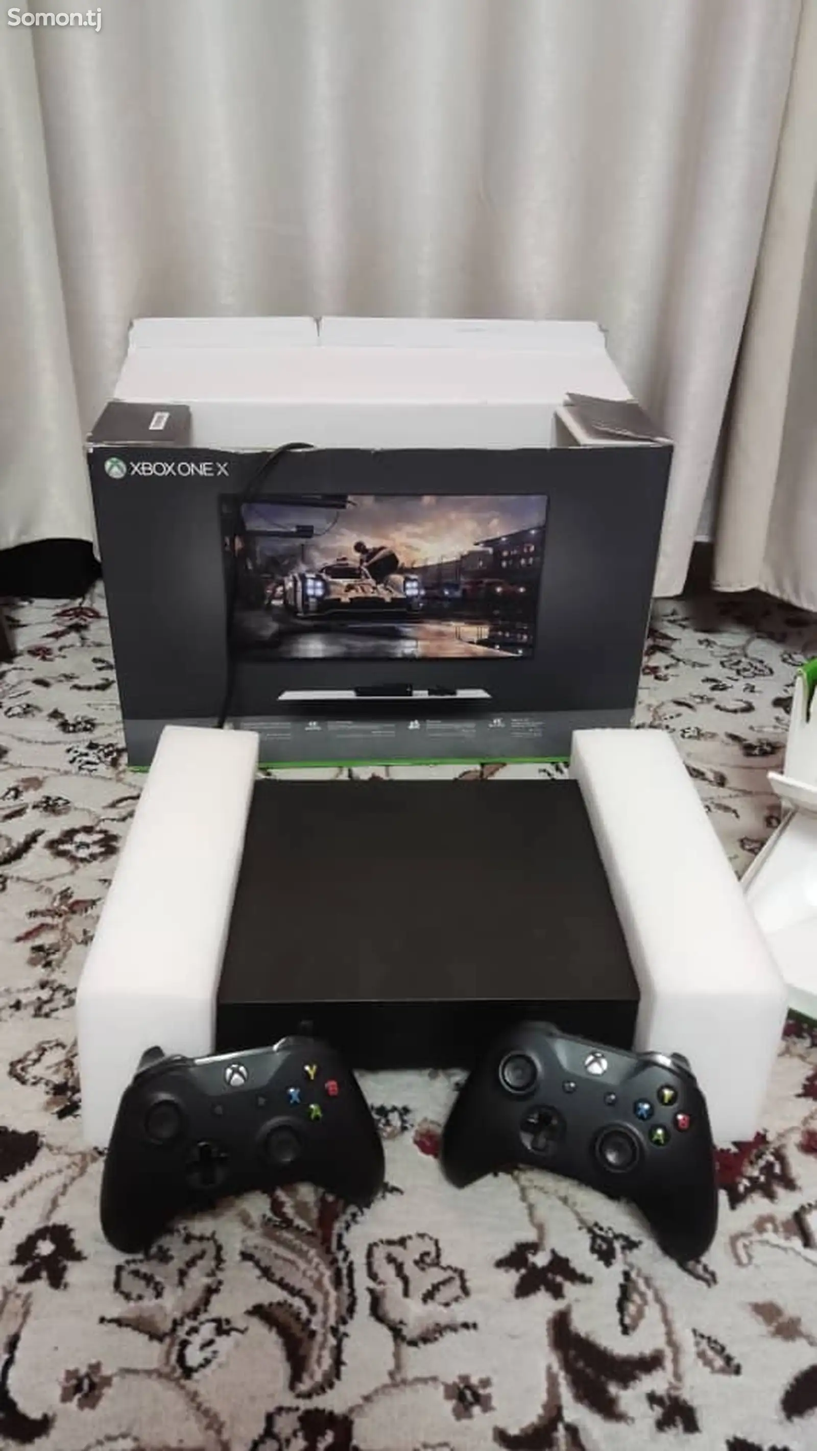 Игровая приставка XBox One X-2