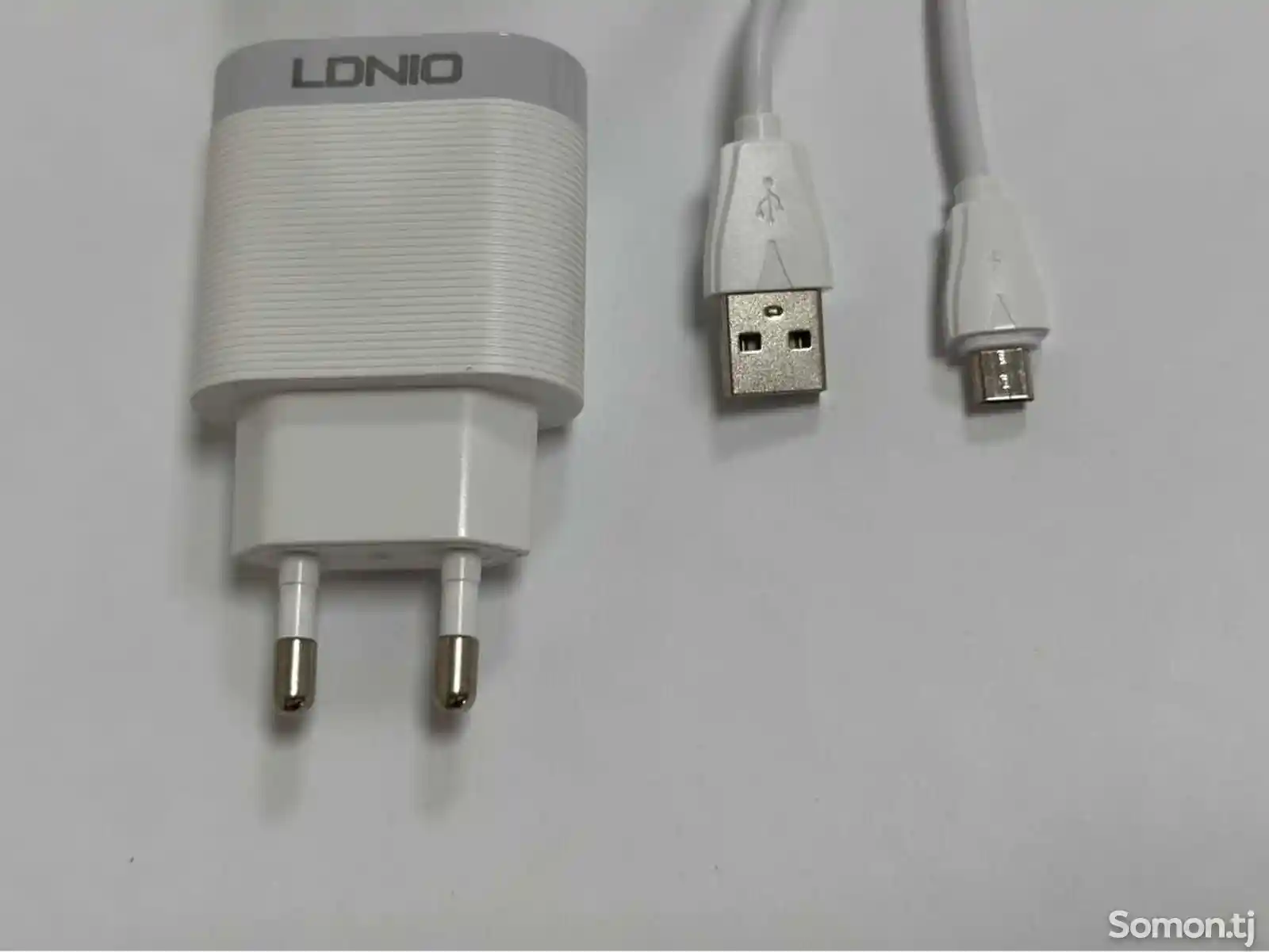 Сетевое зарядное устройство Ldnio A303Q + Micro USB-2