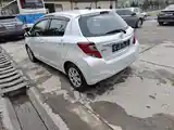 Toyota Vitz , 2015-10