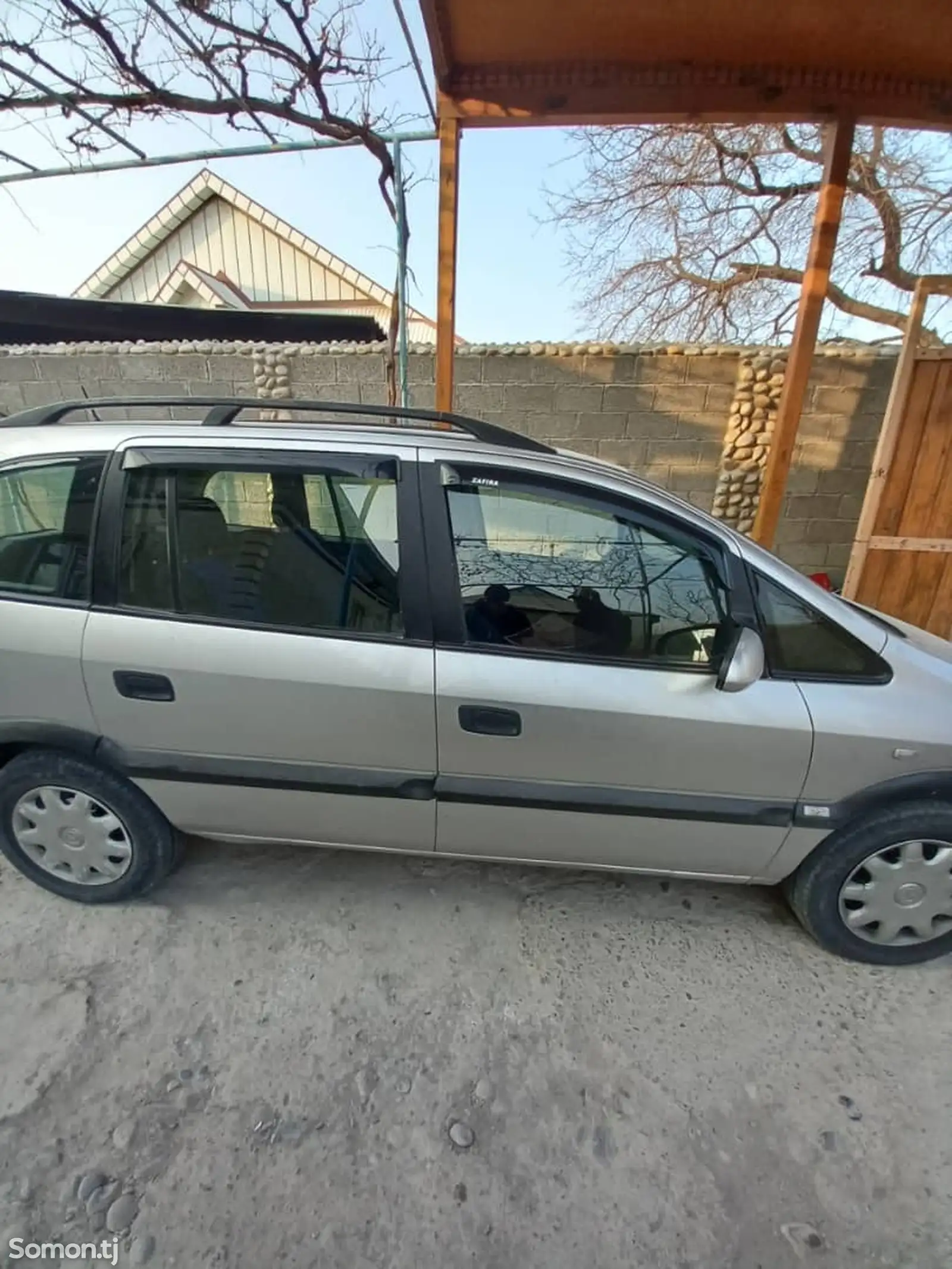 Opel Zafira, 2000-1