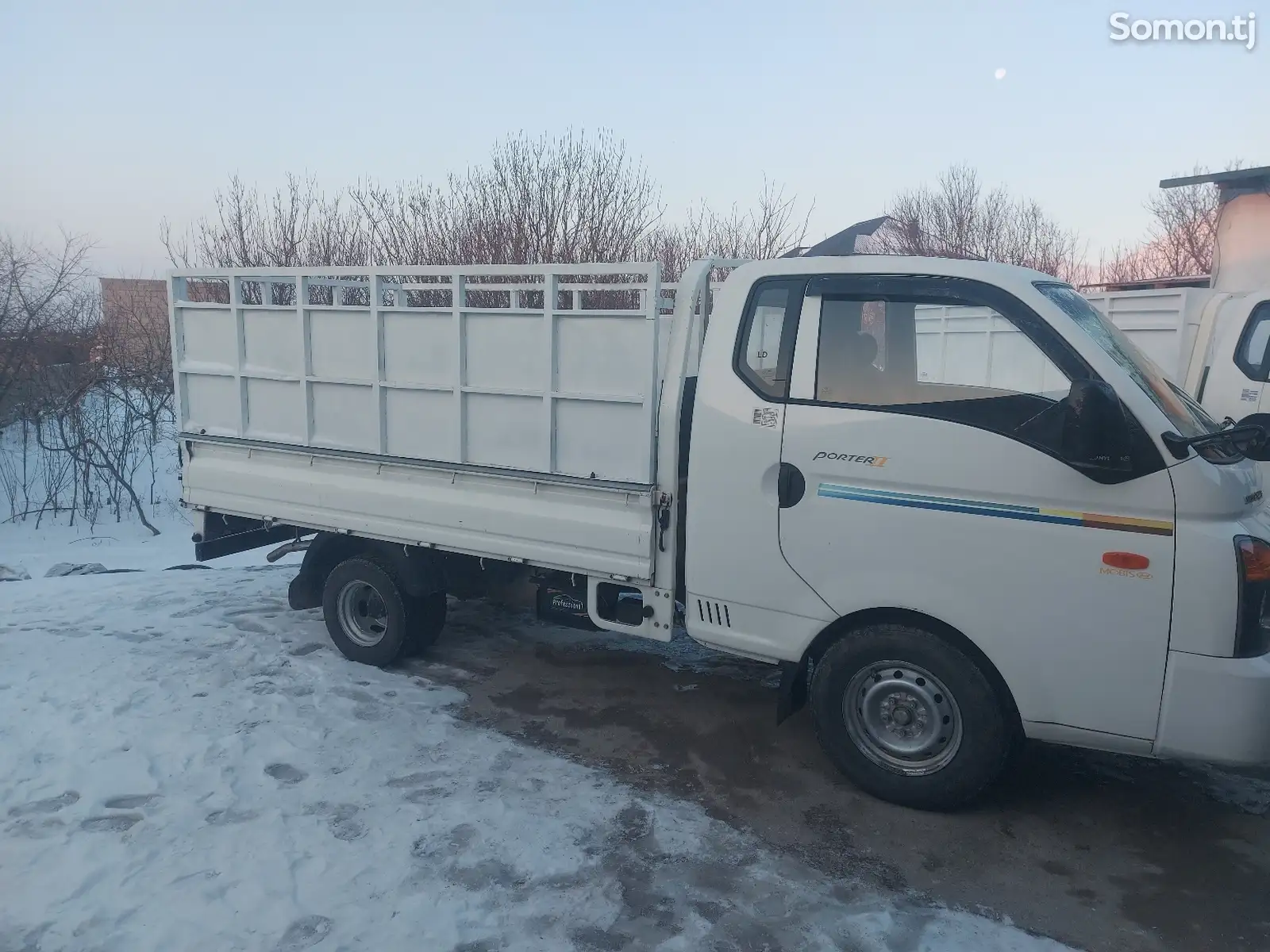 Бортовой грузовик Hyundai Porter , 2011-1