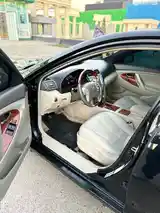 Toyota Camry, 2011-9