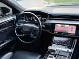 Audi A8, 2020-6