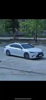 Lexus ES series, 2019-9