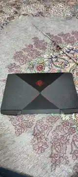 Игровой ноутбук HP Omen-8