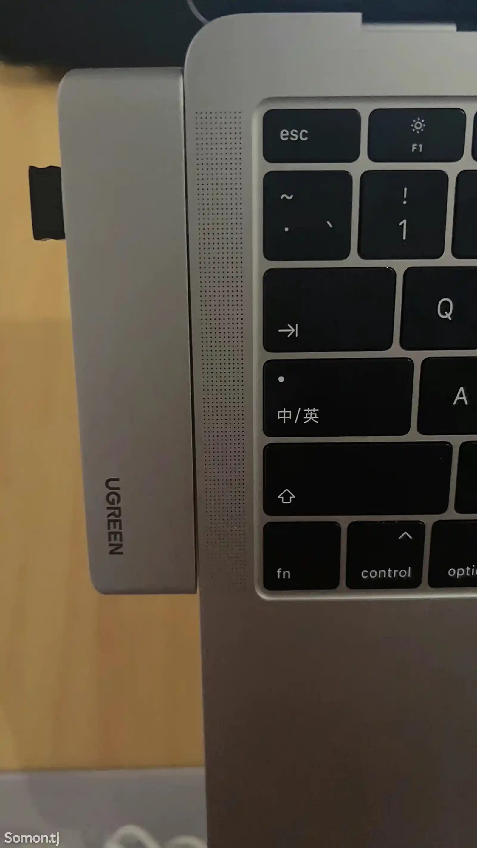 Ноутбук MacBook Pro 2017-10