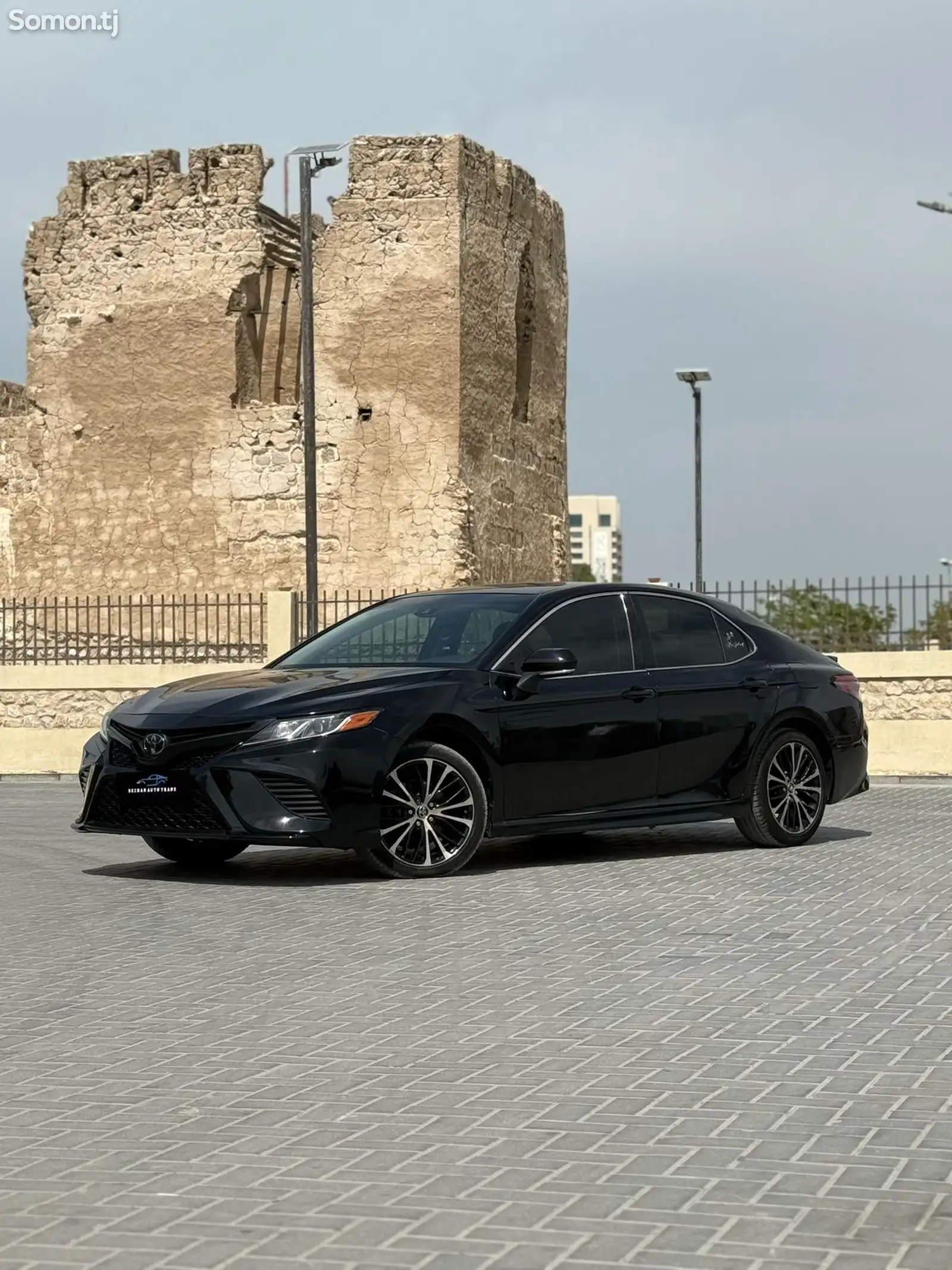 Toyota Camry, 2017-1