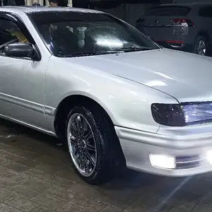 Nissan Cefiro, 1996