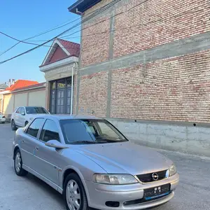 Opel Vectra B, 2000