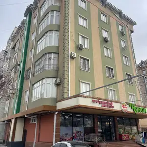 3-комн. квартира, 2 этаж, 107 м², шёлкомбинат