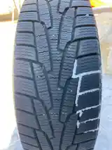 Покрышки зимние Kumho R17-2