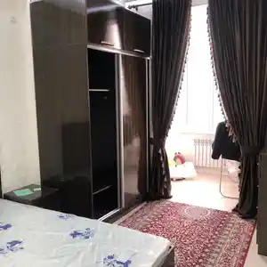 2-комн. квартира, 8 этаж, 60 м², Сомони, площадь Истиклол