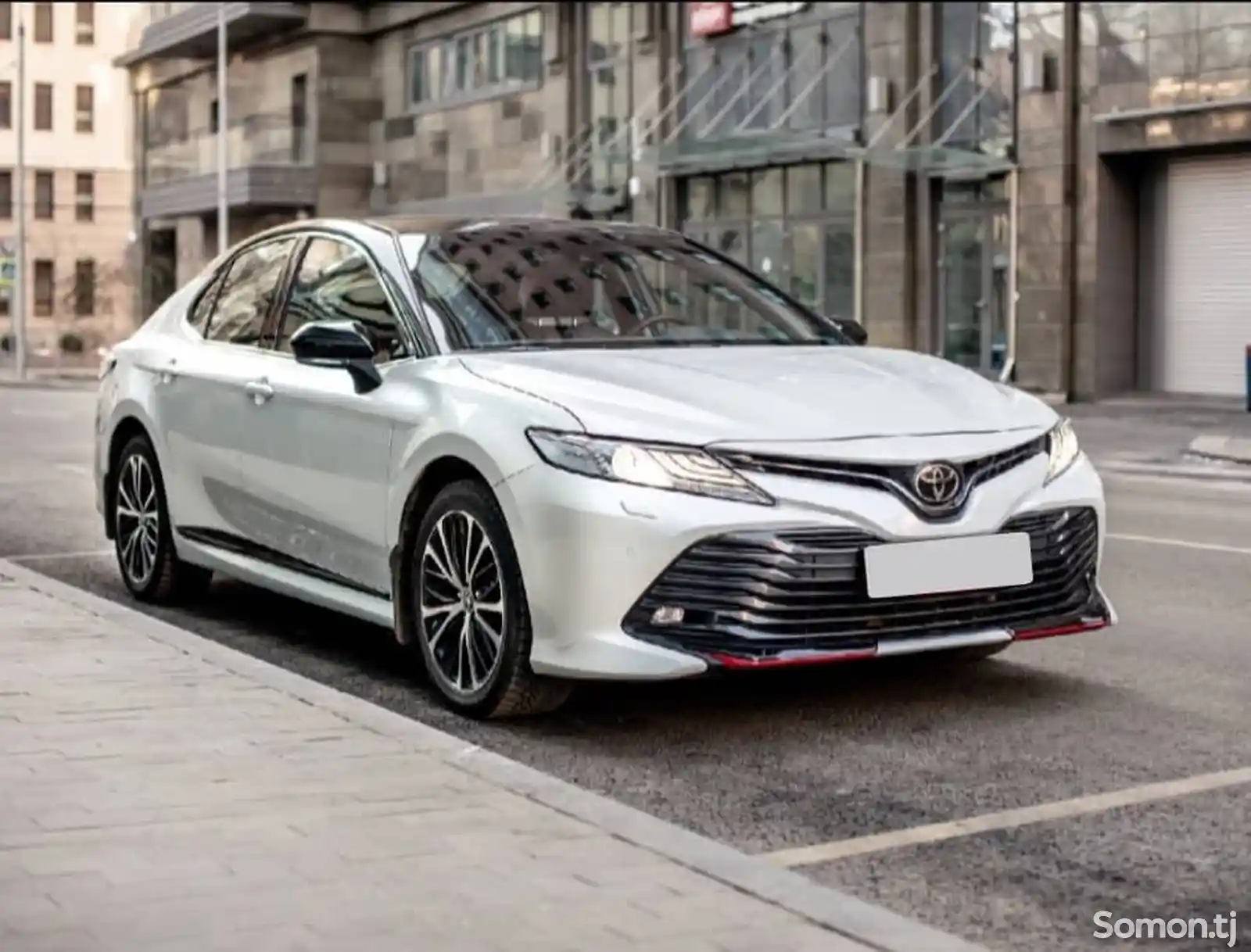 Toyota Camry, 2021-1