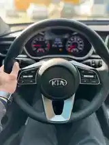 Kia K5, 2019-9