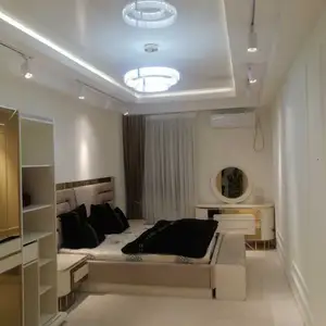 2-комн. квартира, 13 этаж, 60м², Овир