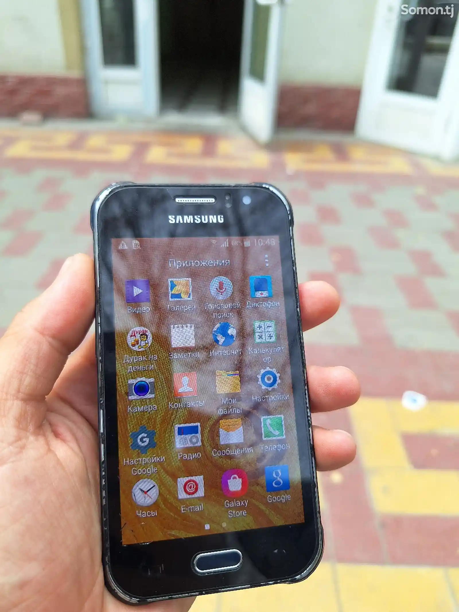 Samsung Galaxy j1 ace-2