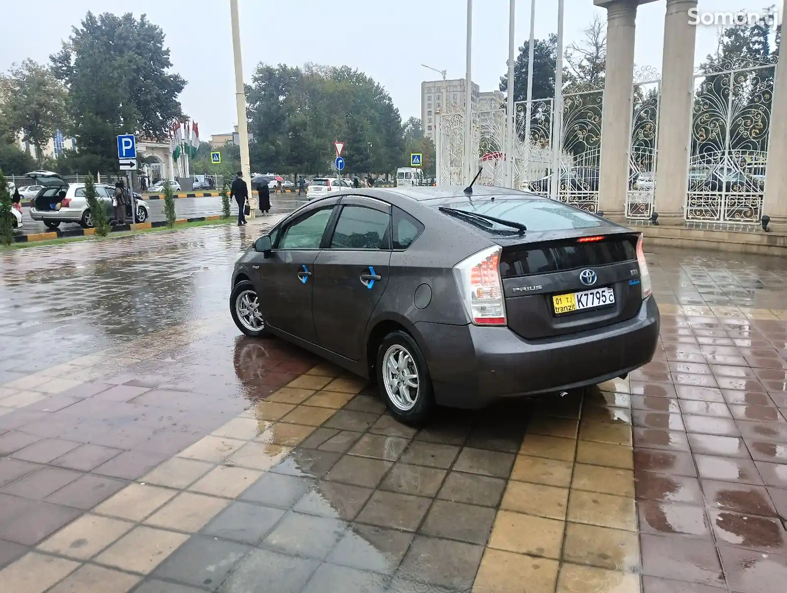 Toyota Prius, 2011-3