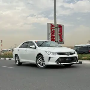 Toyota Camry, 2014