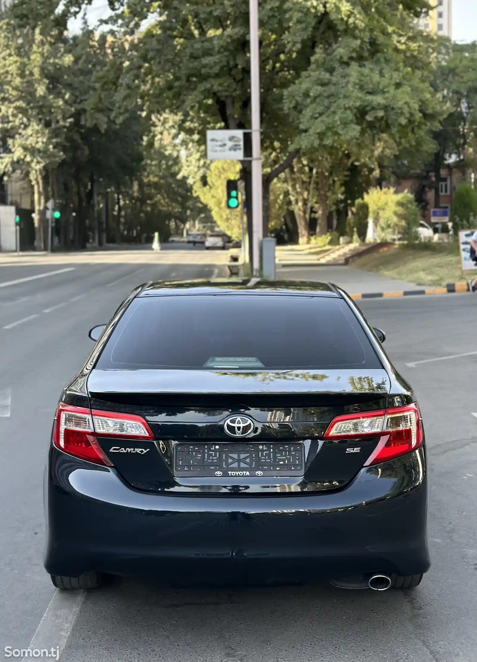 Toyota Camry, 2013-4